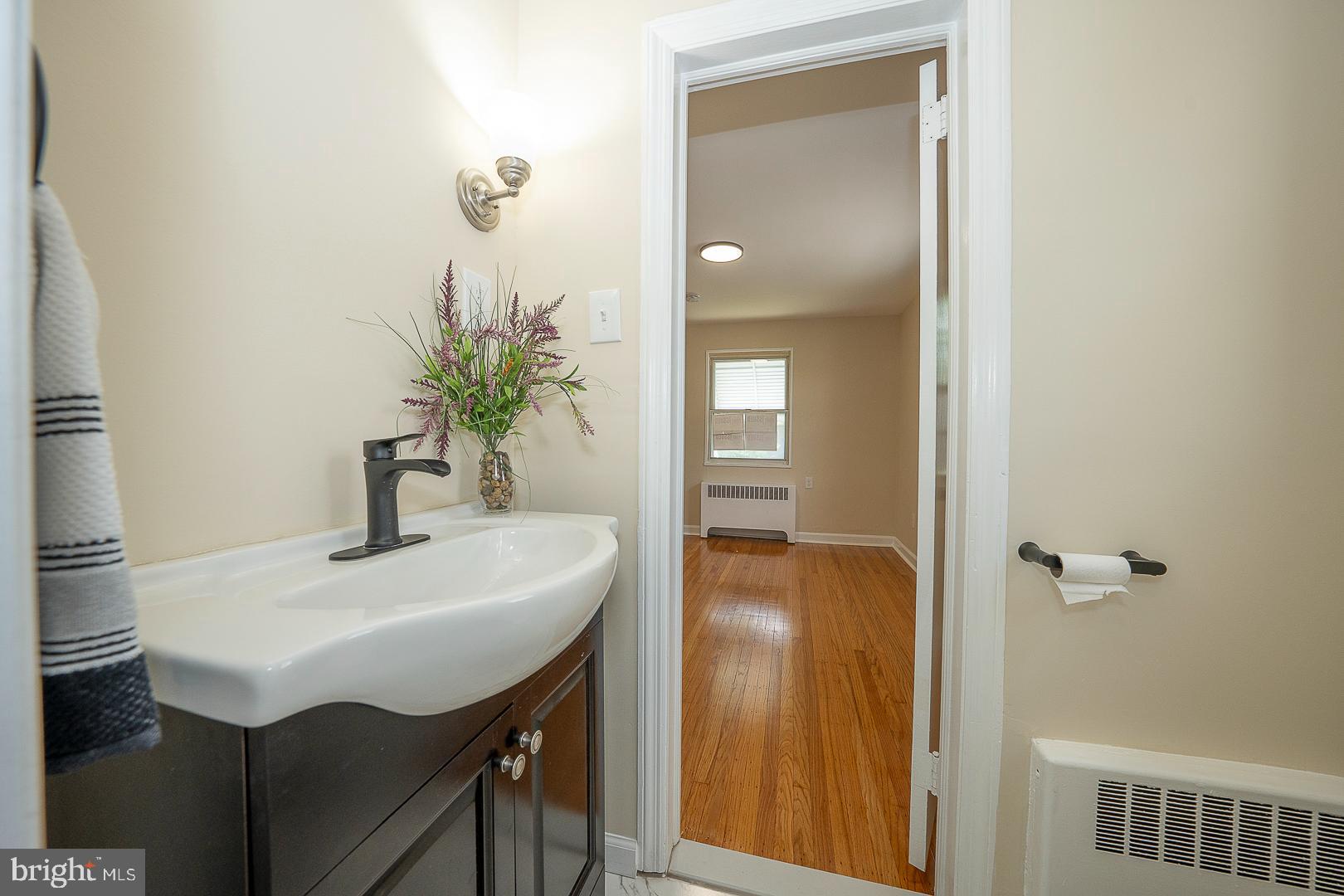 CLIFTON HEIGHTS - Residential