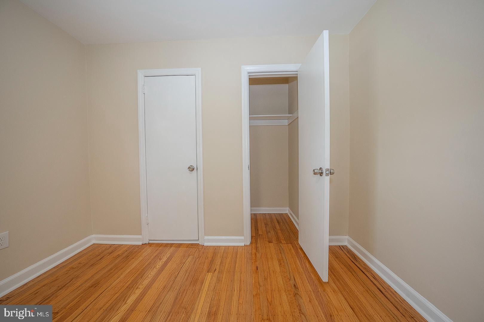 CLIFTON HEIGHTS - Residential