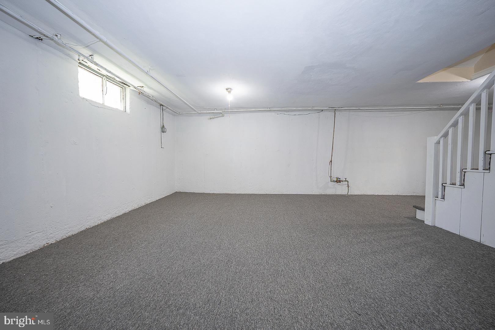 CLIFTON HEIGHTS - Residential