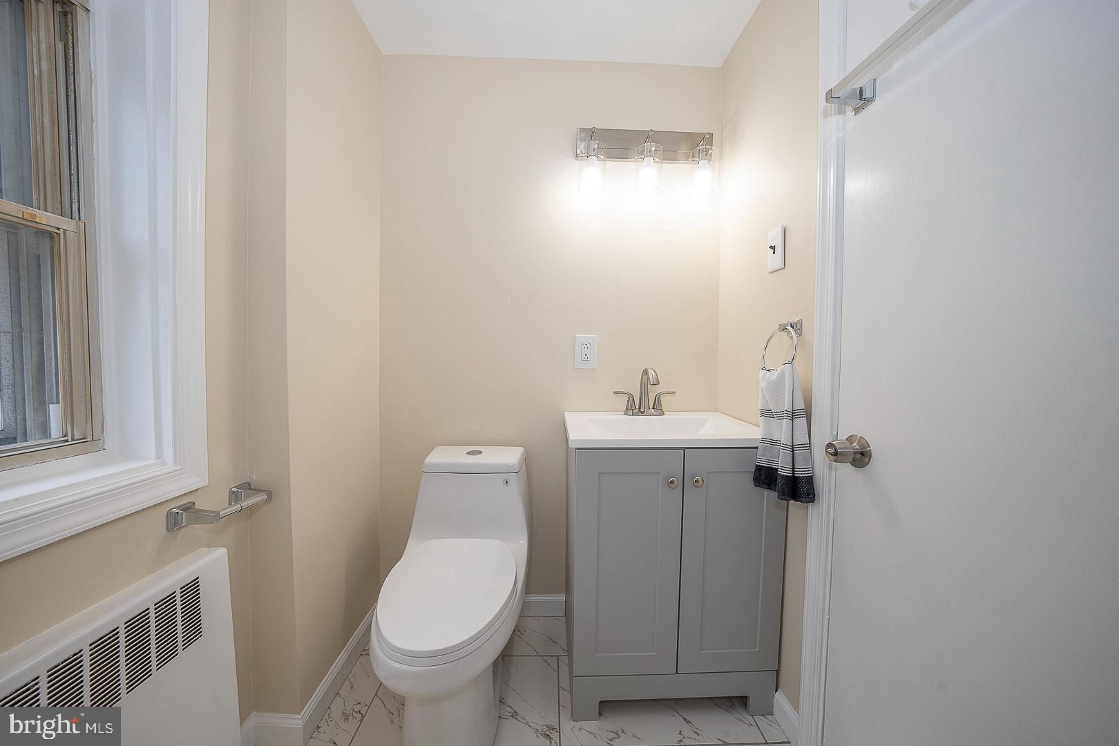 CLIFTON HEIGHTS - Residential