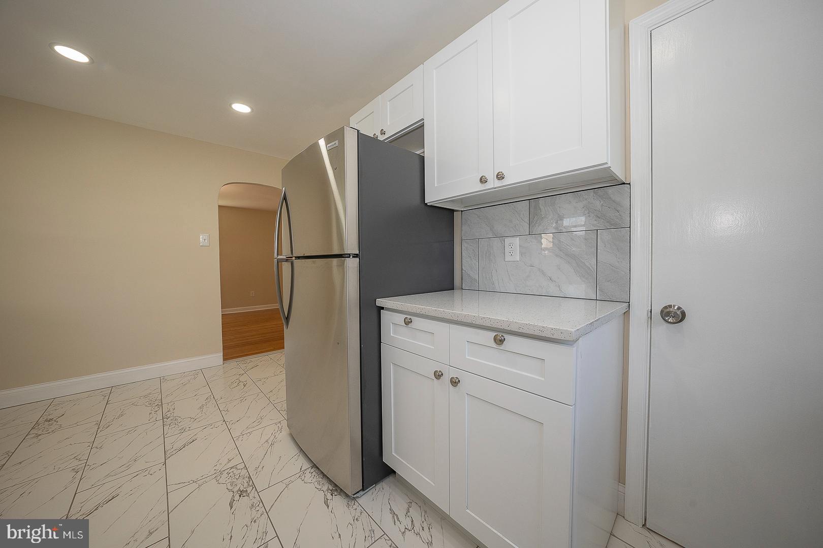 CLIFTON HEIGHTS - Residential