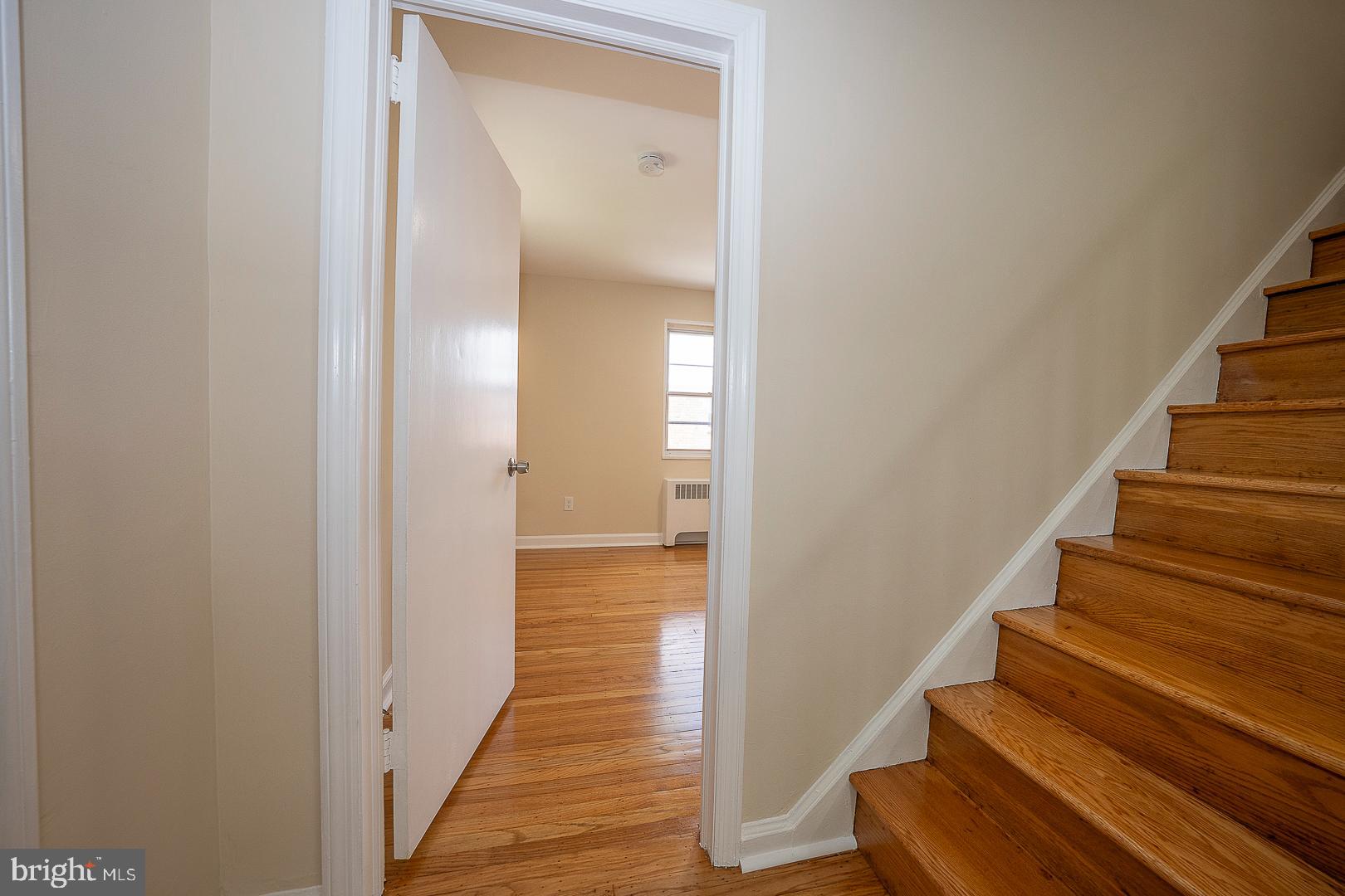 CLIFTON HEIGHTS - Residential