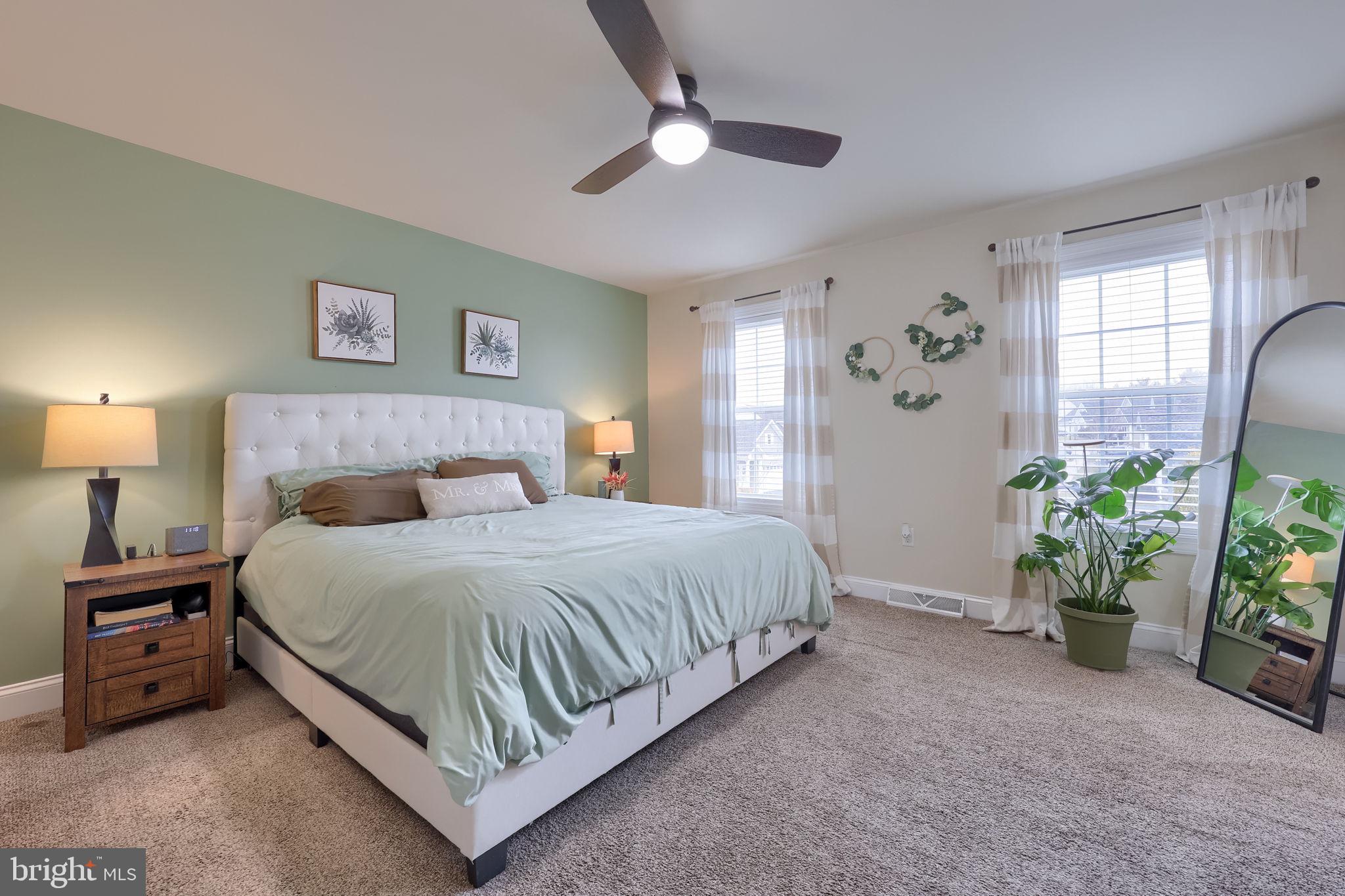 CREEK HILL - Residential