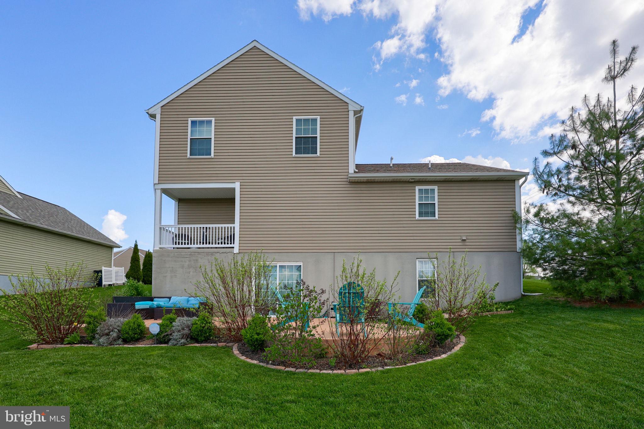 CREEK HILL - Residential