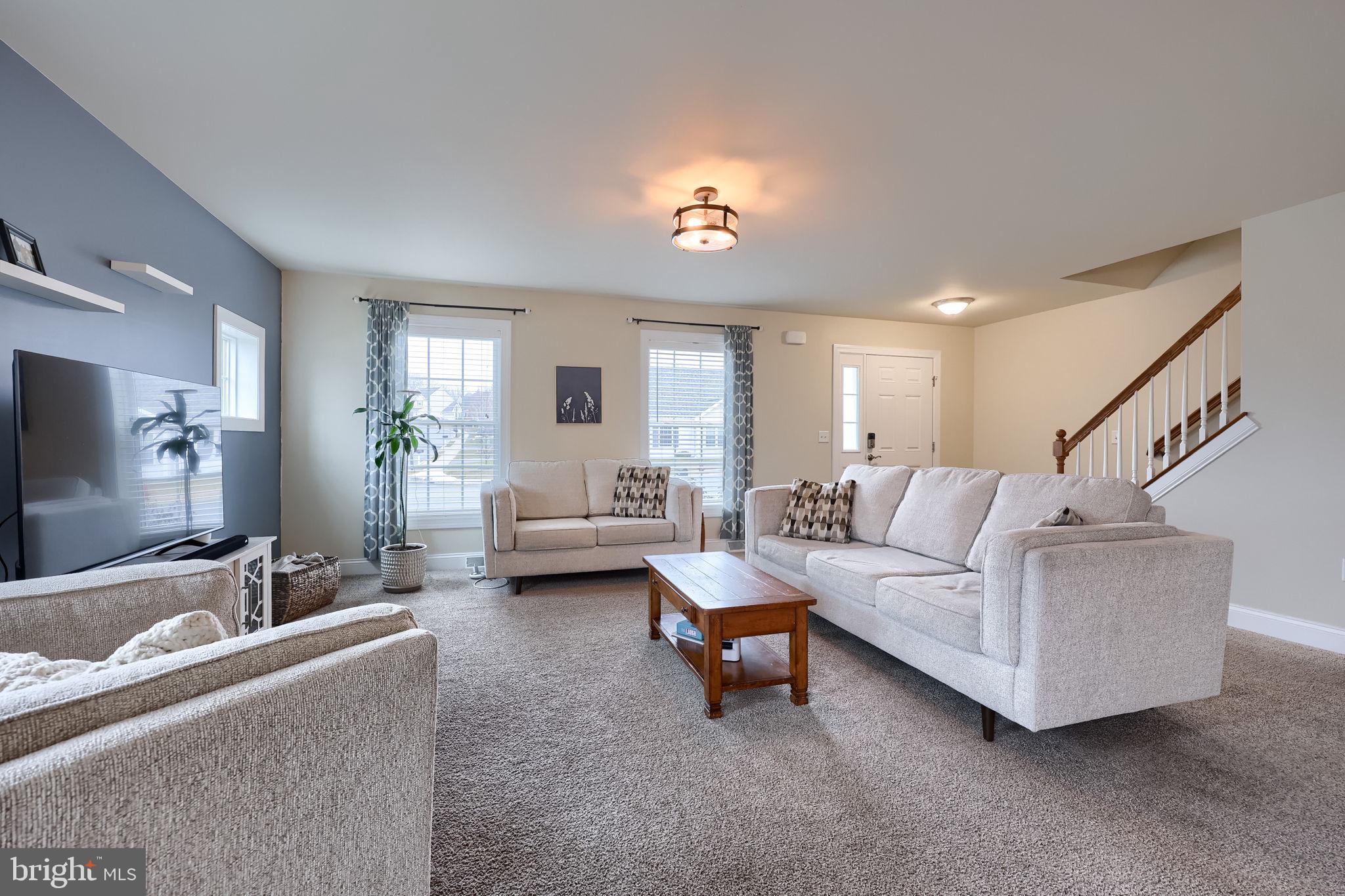 CREEK HILL - Residential