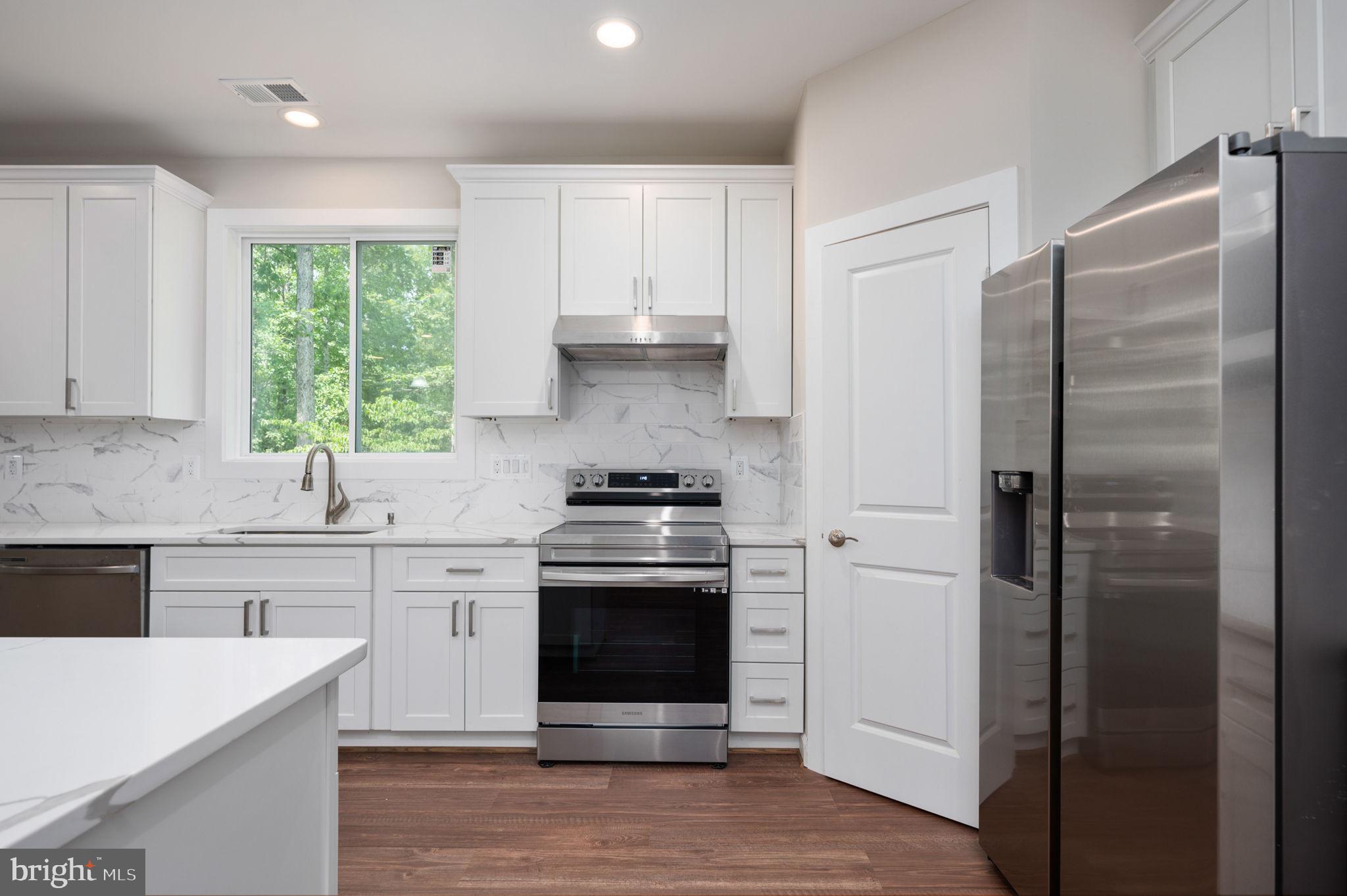 LAKE OF THE WOODS - Residential