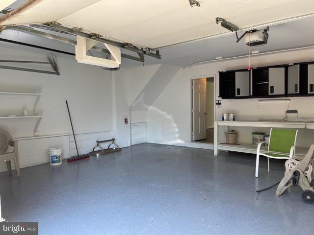 CHERRY RUN - Residential Lease