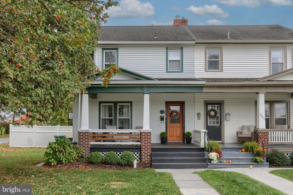 Photo of 324 E Areba Avenue, HERSHEY, PA 17033 (MLS # PADA2051998)