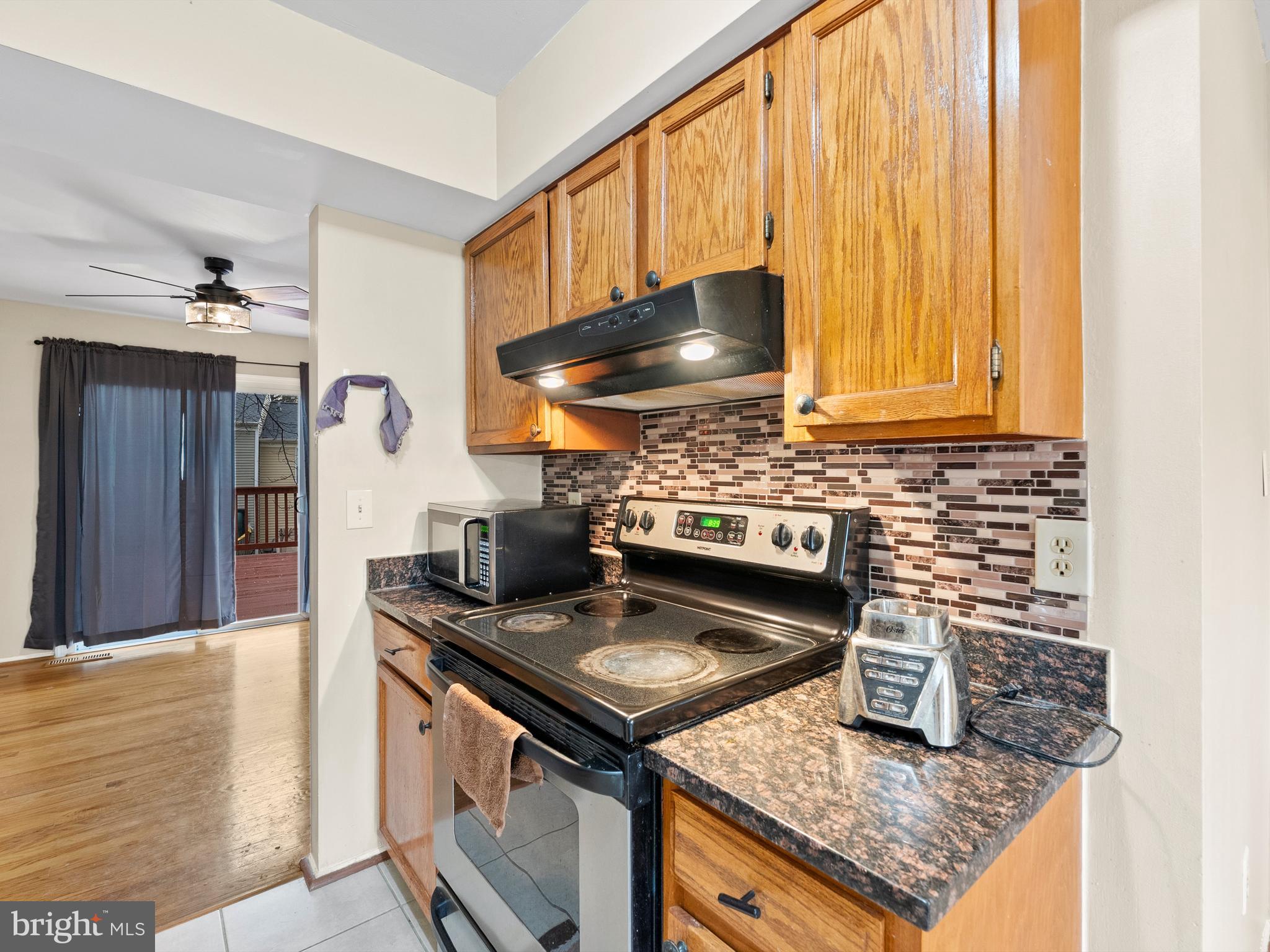 BURKE CENTRE - Residential Lease