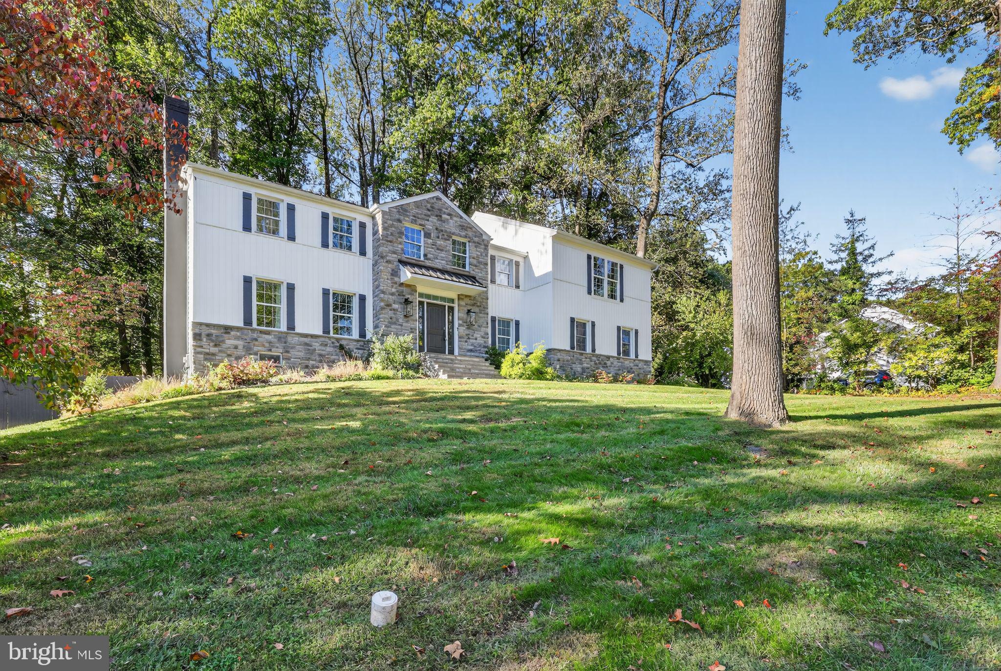227 AUTUMN DRIVE