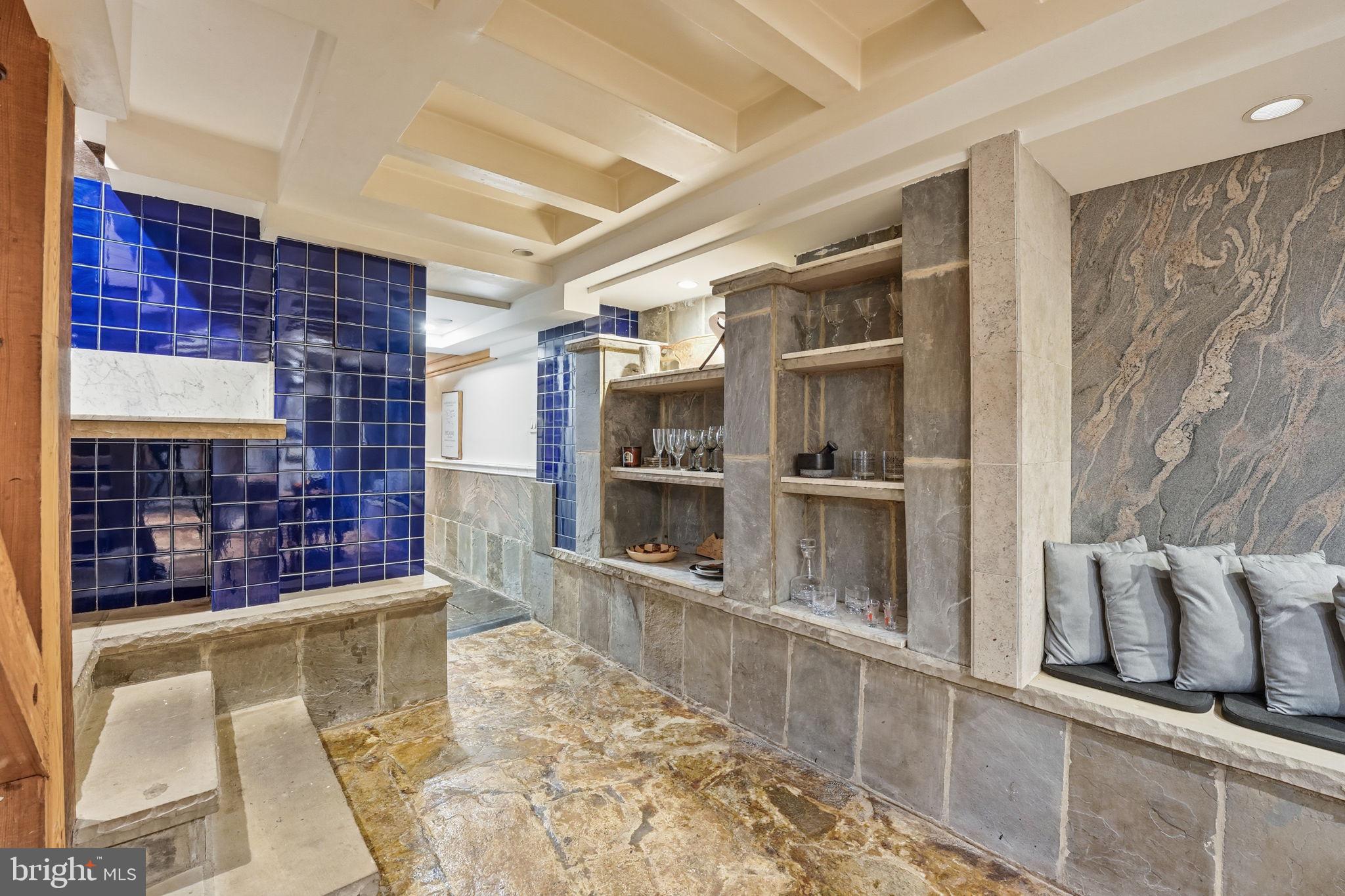 OLD TOWN - Residential