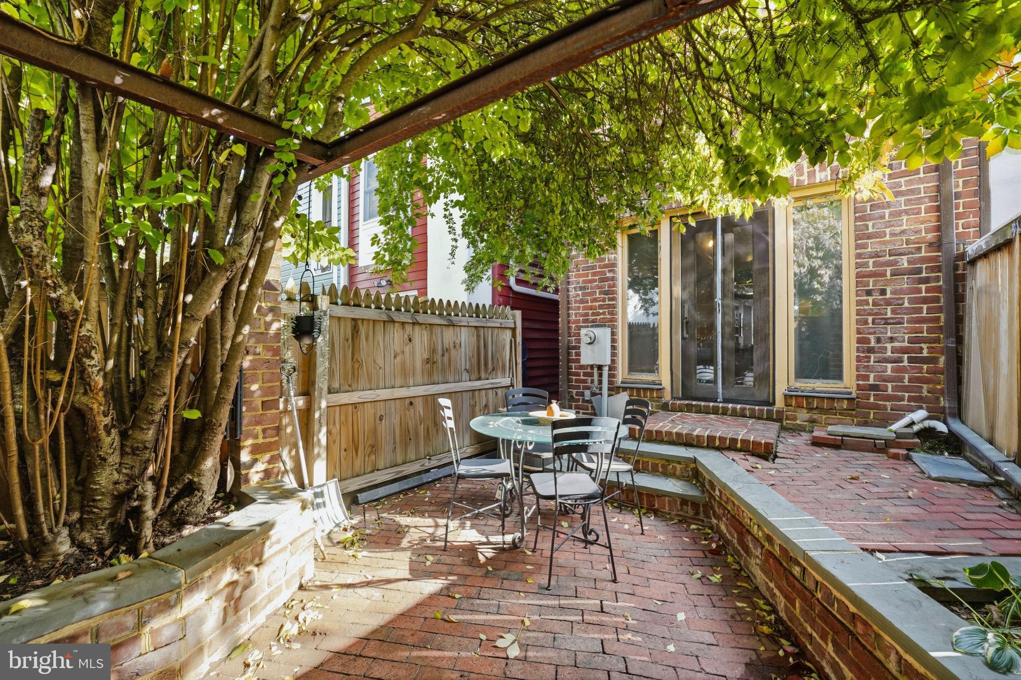 OLD TOWN - Residential