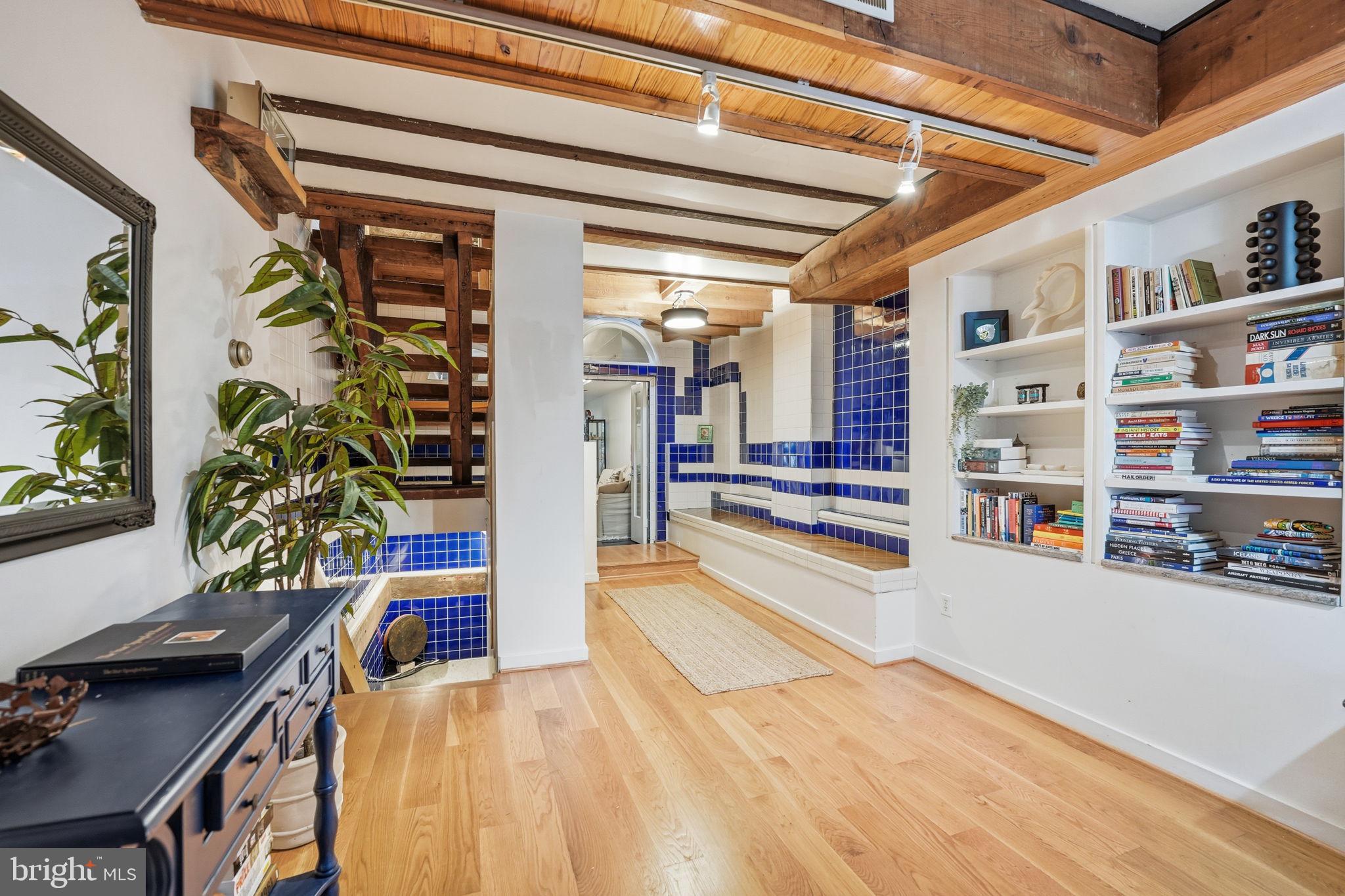 OLD TOWN - Residential