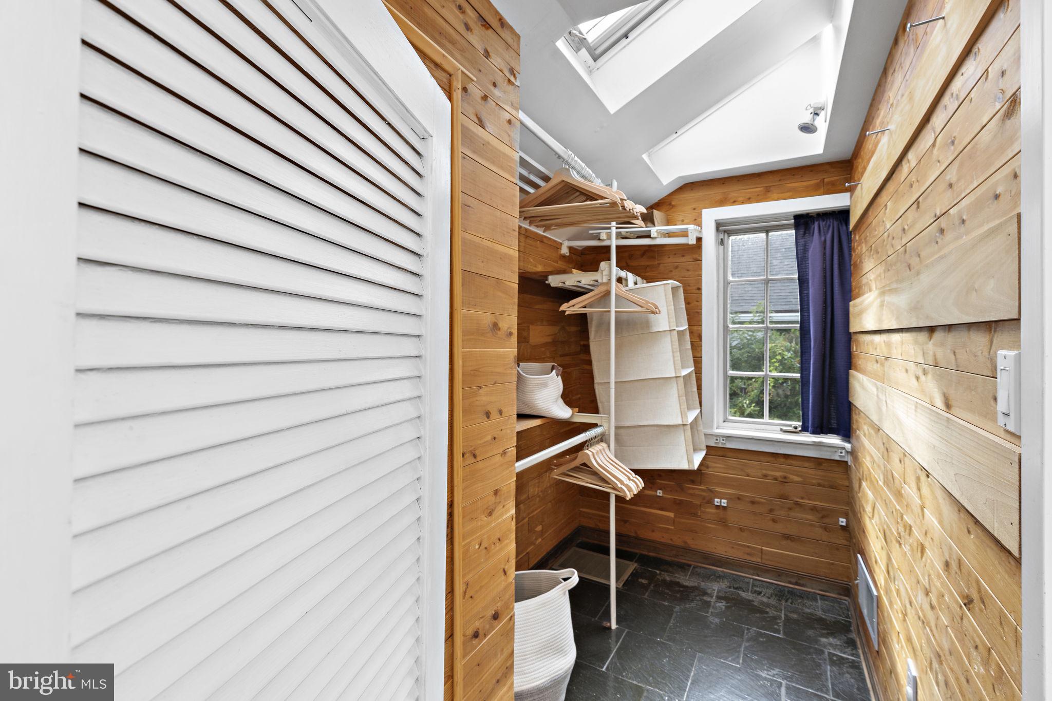 OLD TOWN - Residential