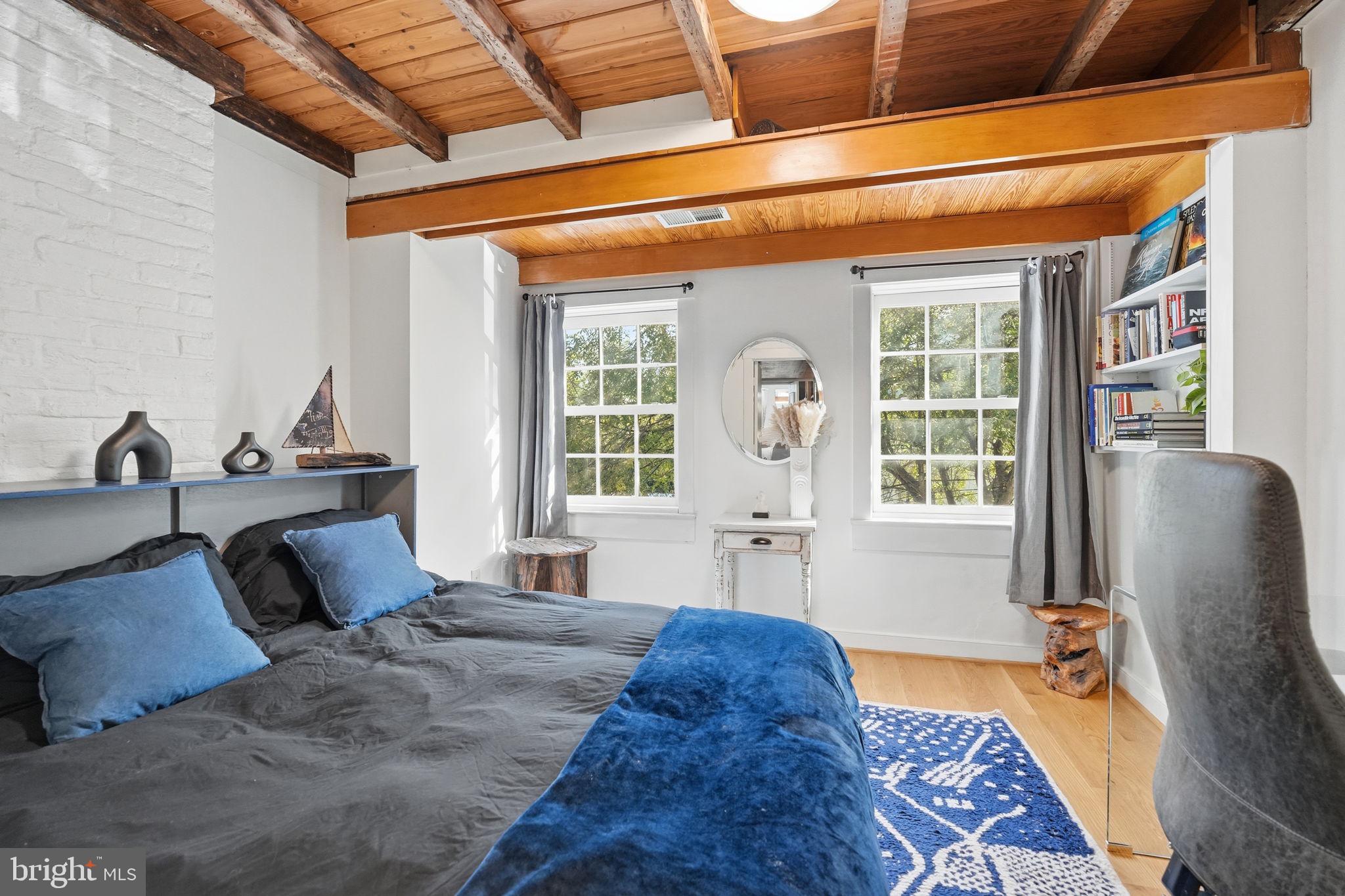 OLD TOWN - Residential