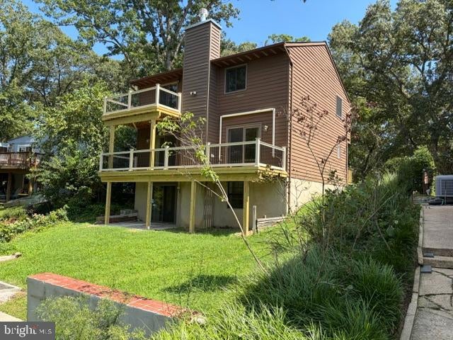 282 RIVERSIDE DRIVE