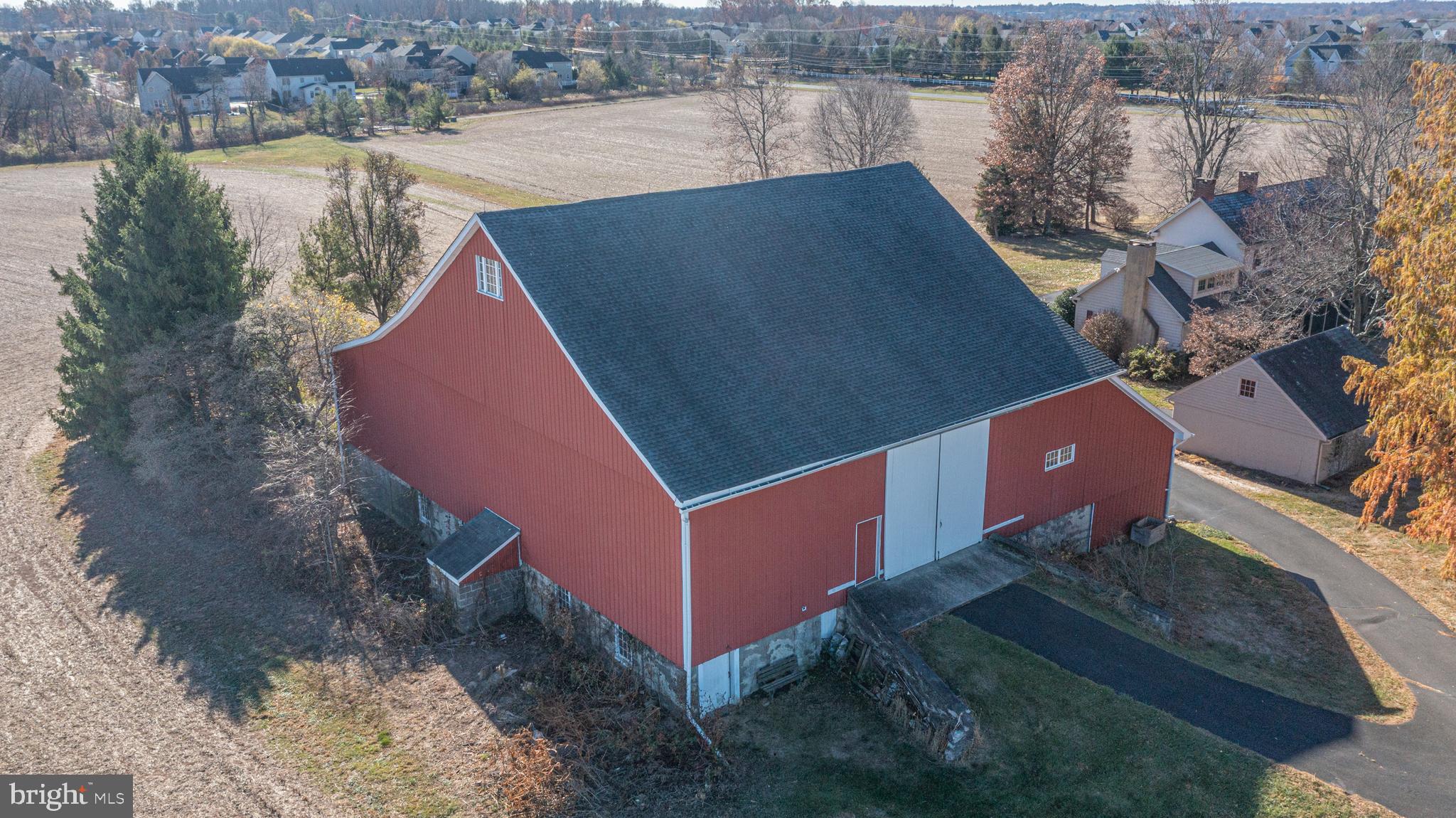 000 - Farm