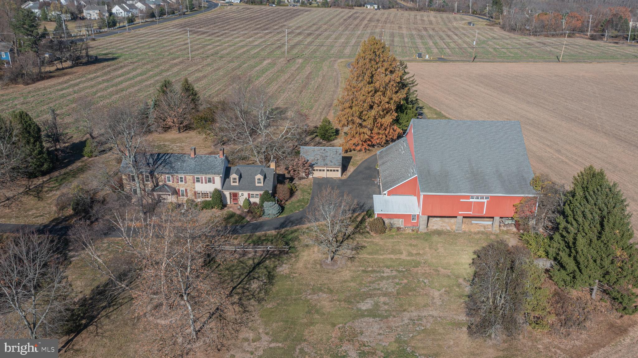 2209 SWAMP ROAD