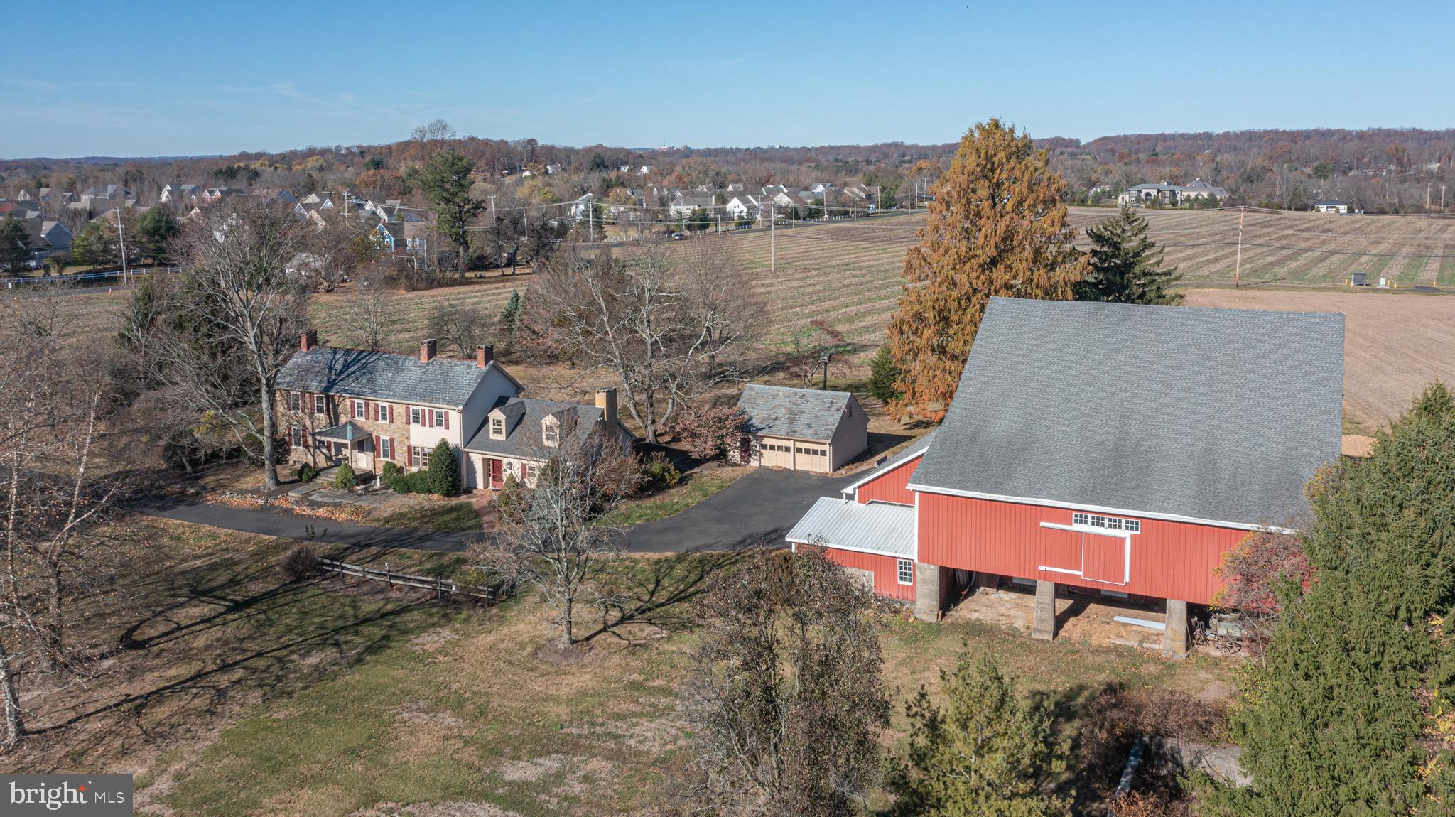2209 SWAMP ROAD