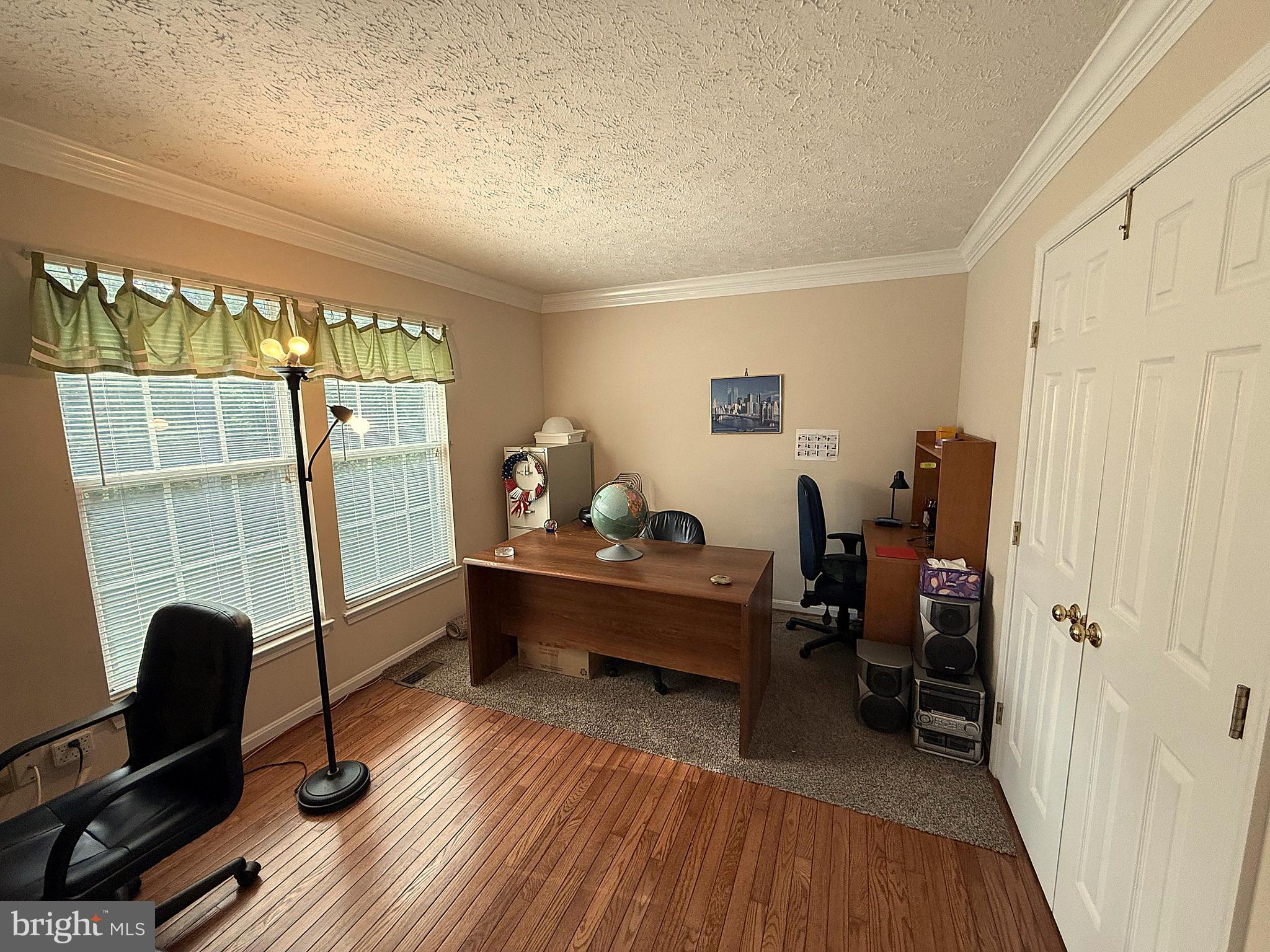 JAMES CREEK - Residential