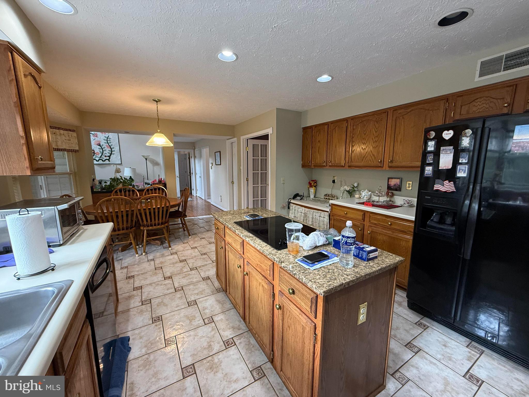 JAMES CREEK - Residential