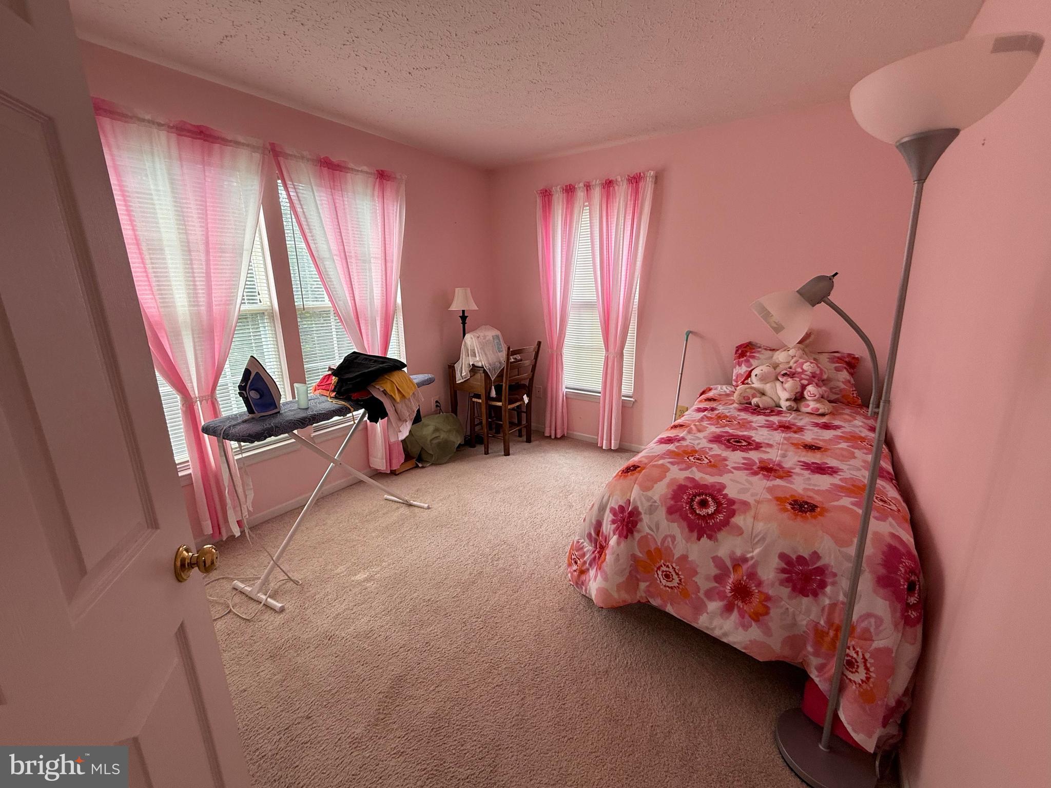 JAMES CREEK - Residential