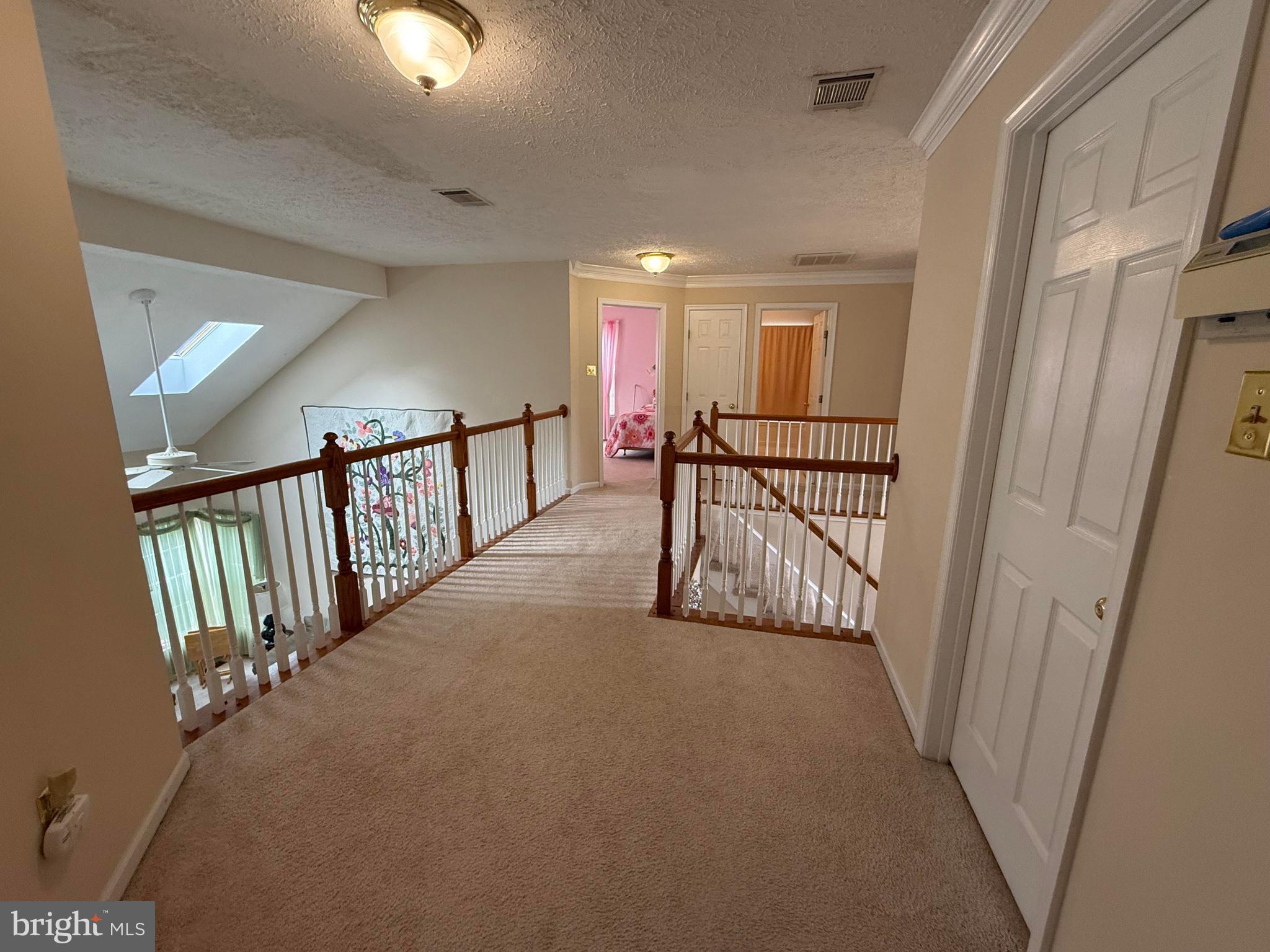 JAMES CREEK - Residential