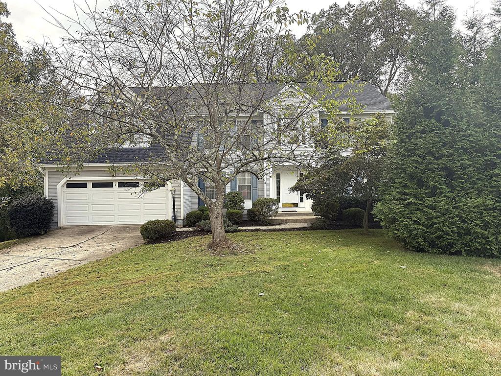 Photo of 18200 Littlebrooke Drive, OLNEY, MD 20832 (MLS # MDMC2200658)