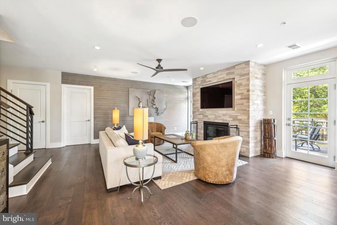 HISTORIC DISTRICT - Residential