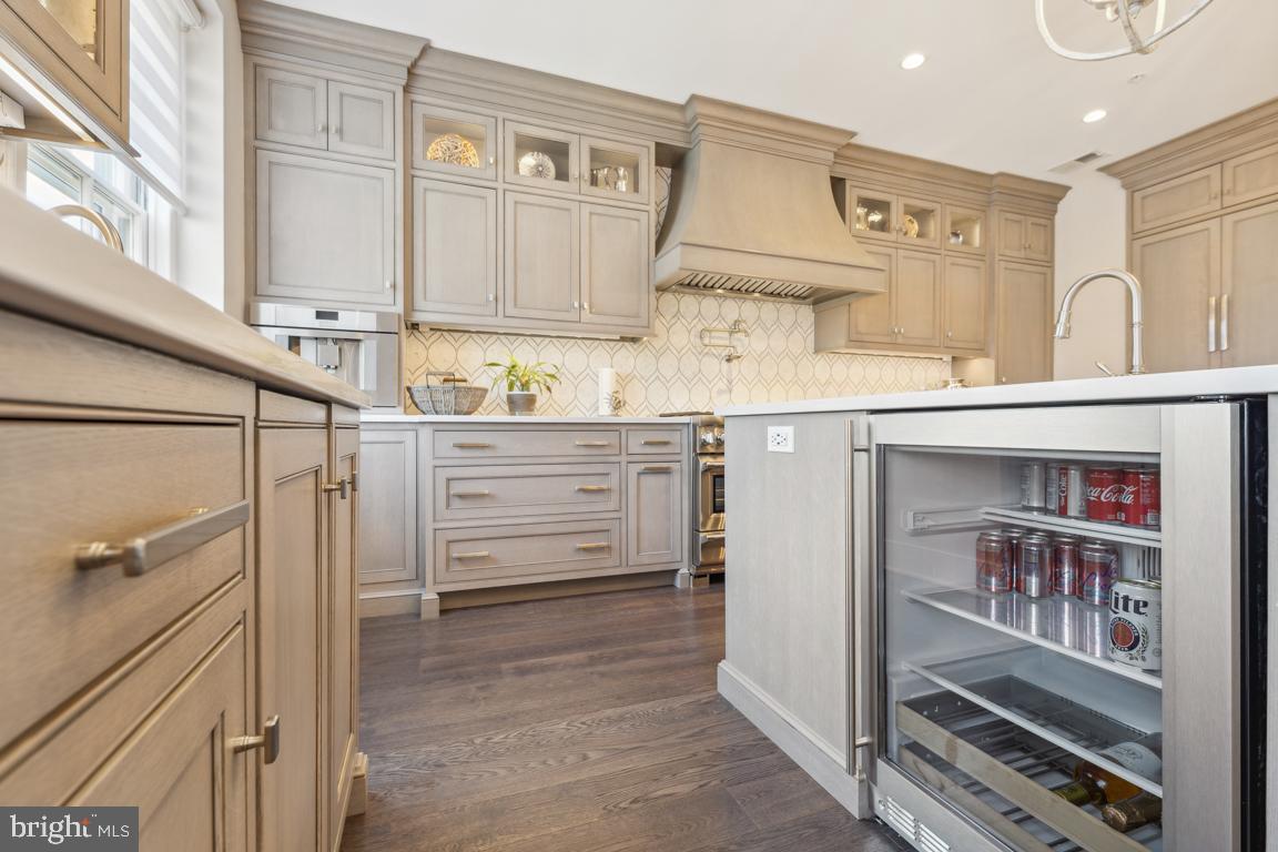 HISTORIC DISTRICT - Residential