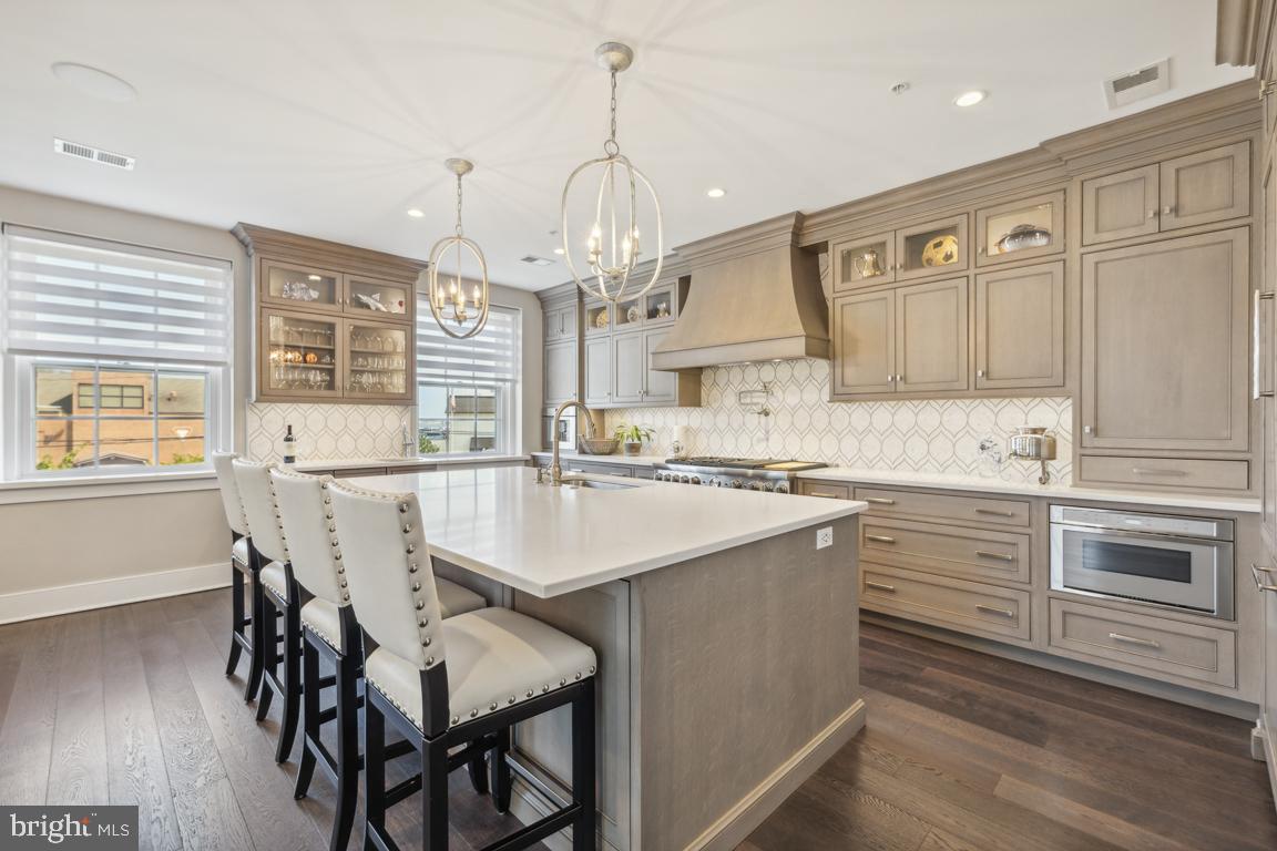 HISTORIC DISTRICT - Residential