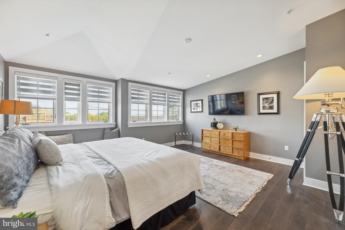 HISTORIC DISTRICT - Residential