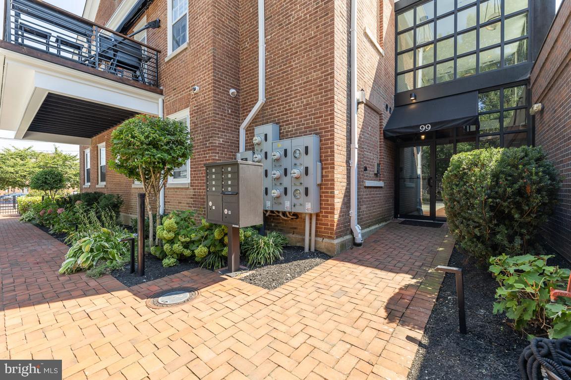 HISTORIC DISTRICT - Residential