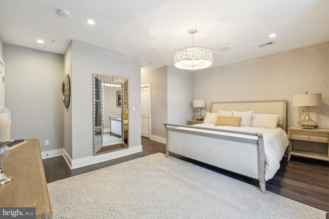 HISTORIC DISTRICT - Residential