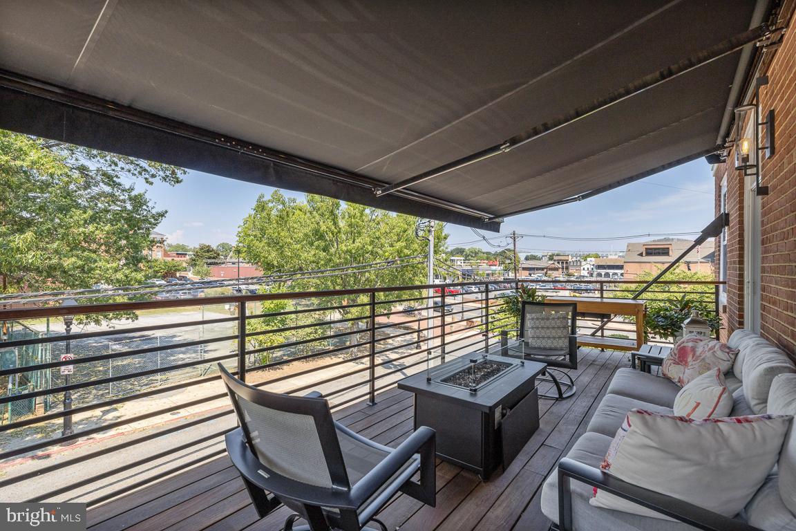 HISTORIC DISTRICT - Residential