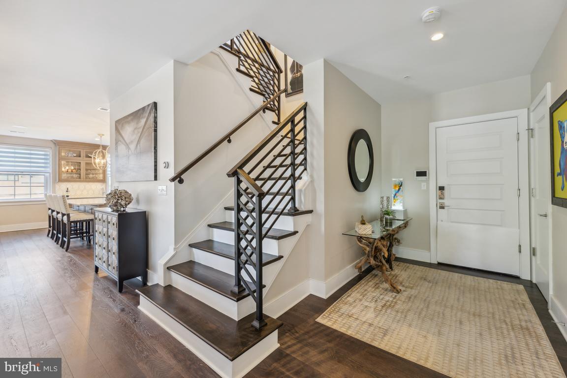 HISTORIC DISTRICT - Residential