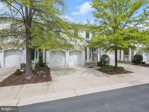 8831 Shining Oceans Way Unit 42, Columbia, MD MLS: MDHW2052226