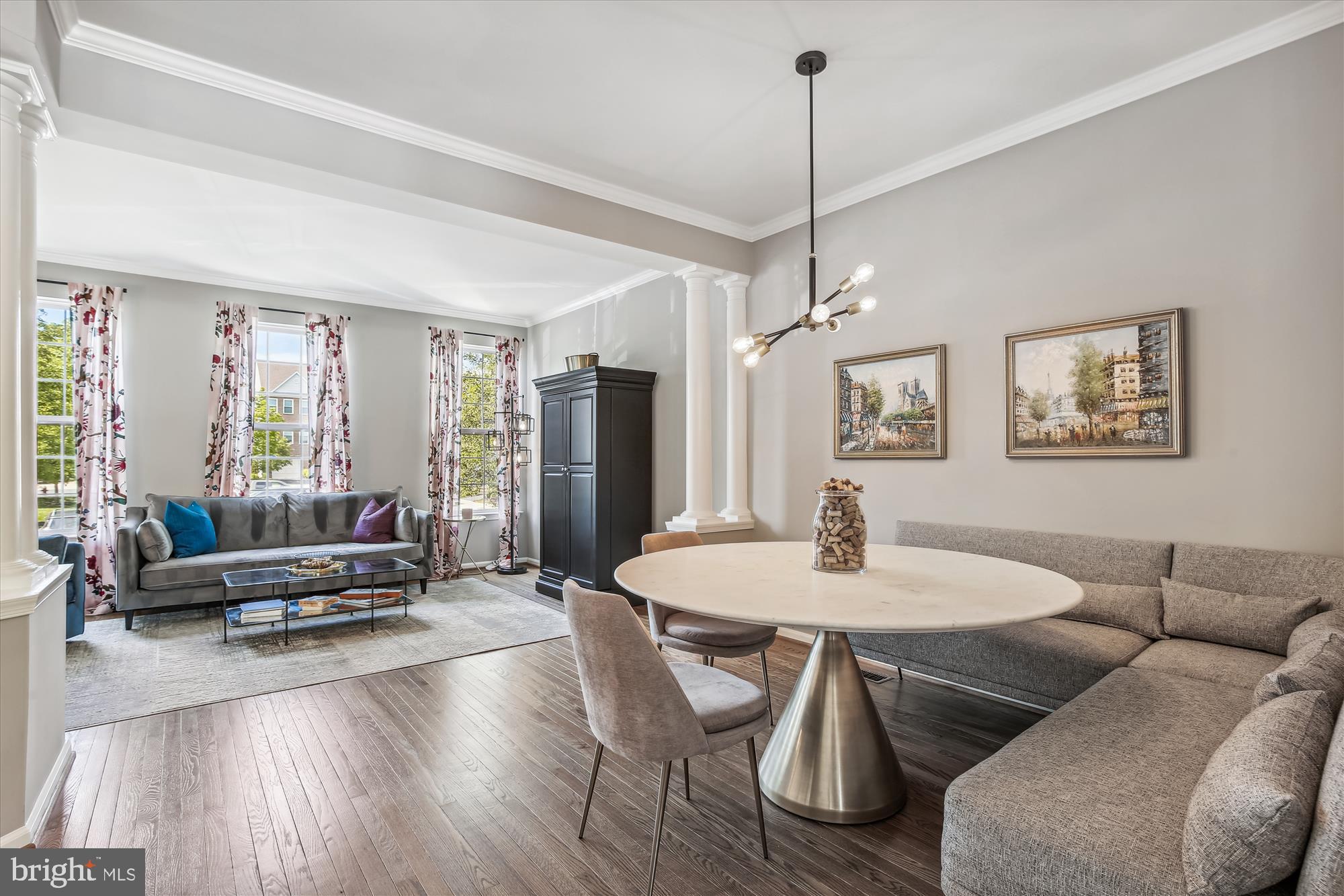 ISLAND CREEK - Residential