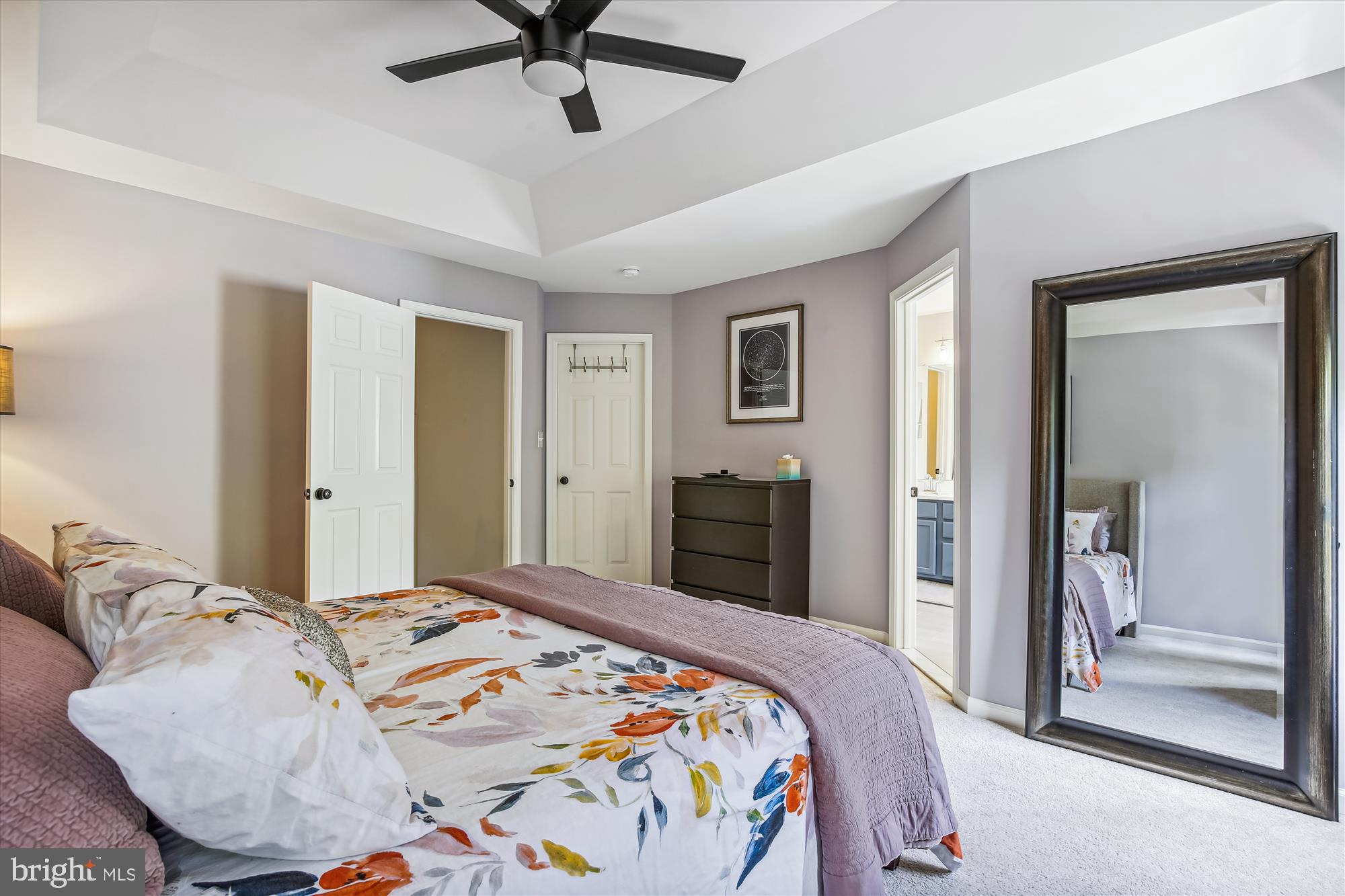 ISLAND CREEK - Residential