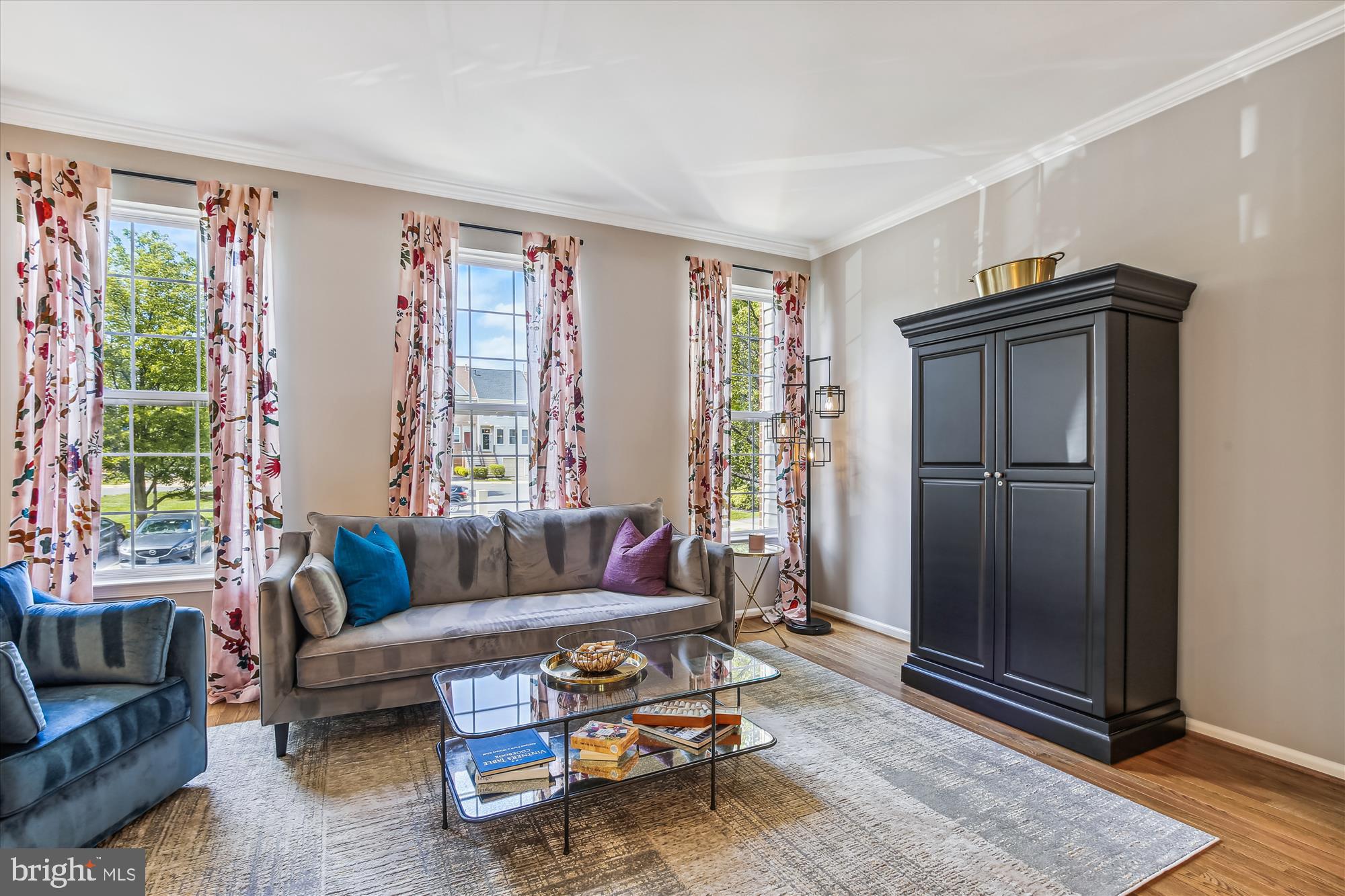 ISLAND CREEK - Residential