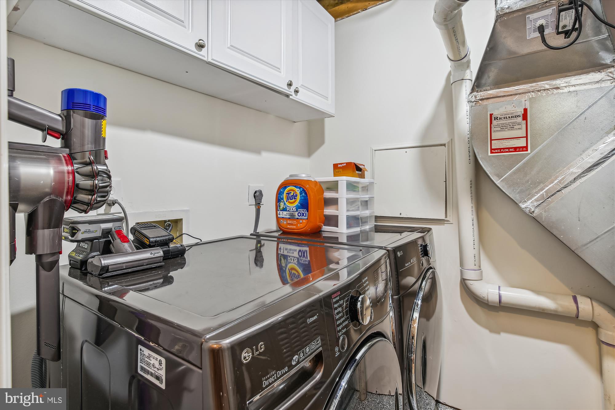 ISLAND CREEK - Residential