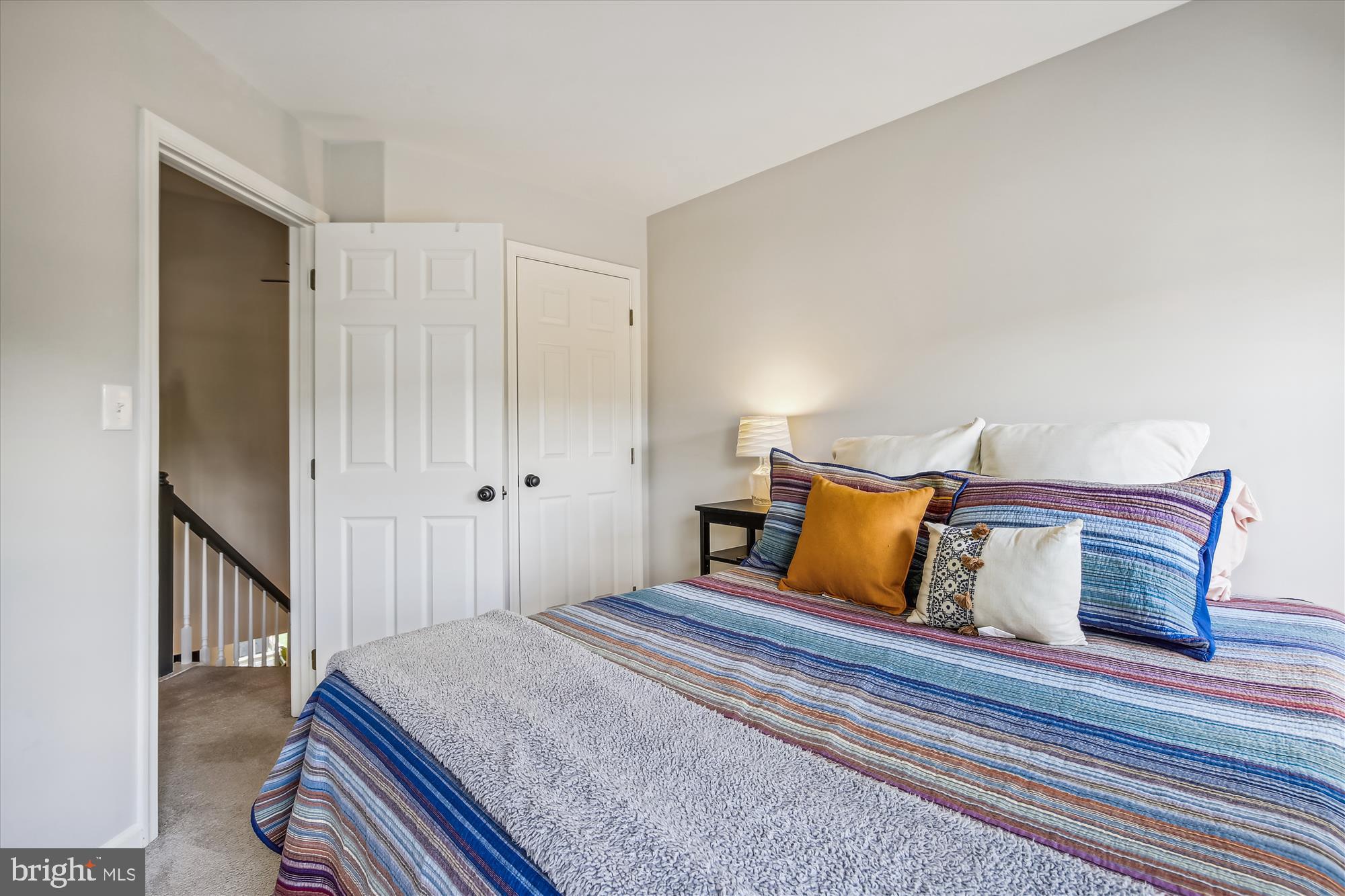 ISLAND CREEK - Residential