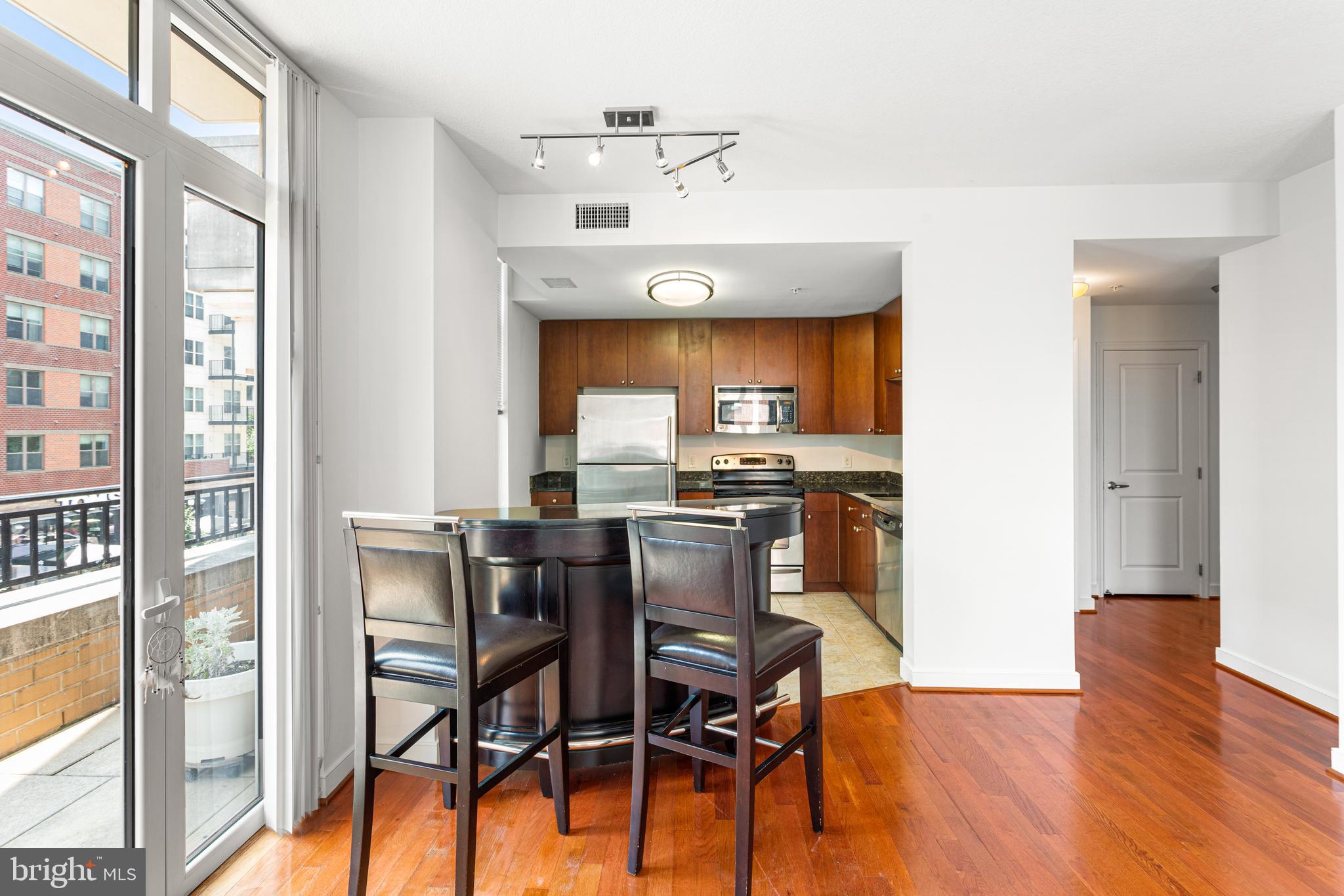 NATIONAL HARBOR - Residential