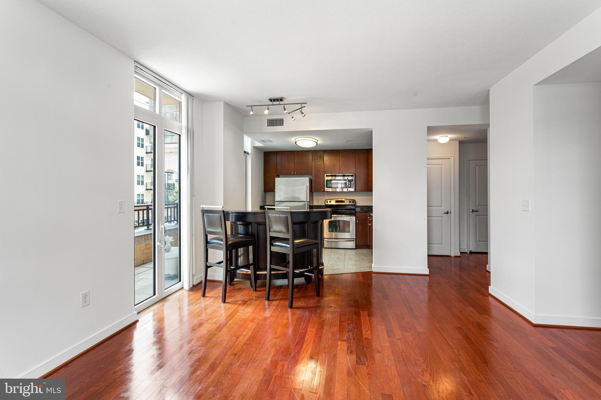 NATIONAL HARBOR - Residential