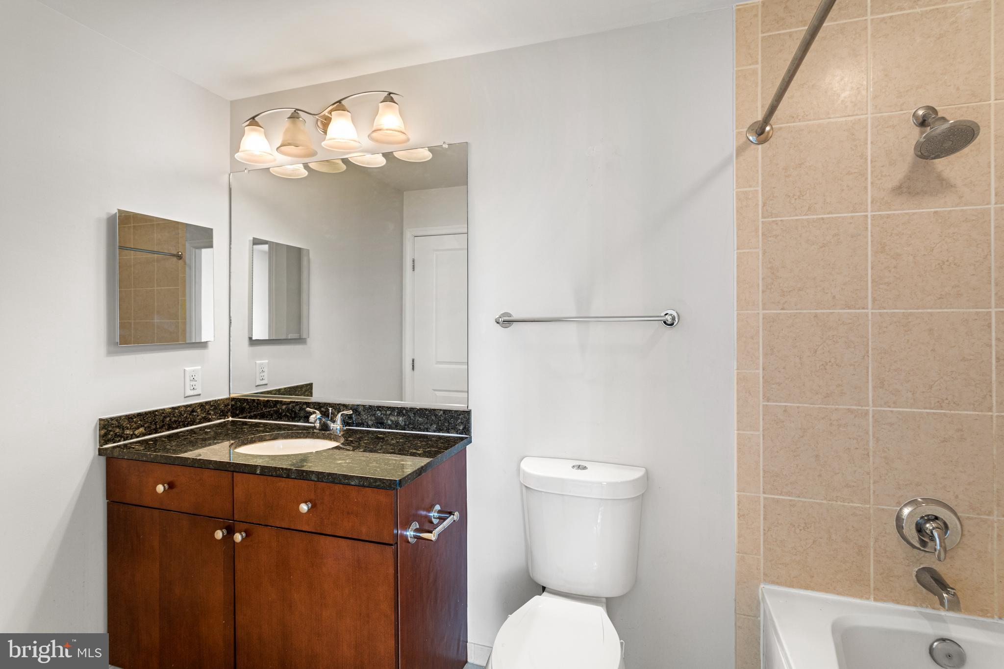 NATIONAL HARBOR - Residential