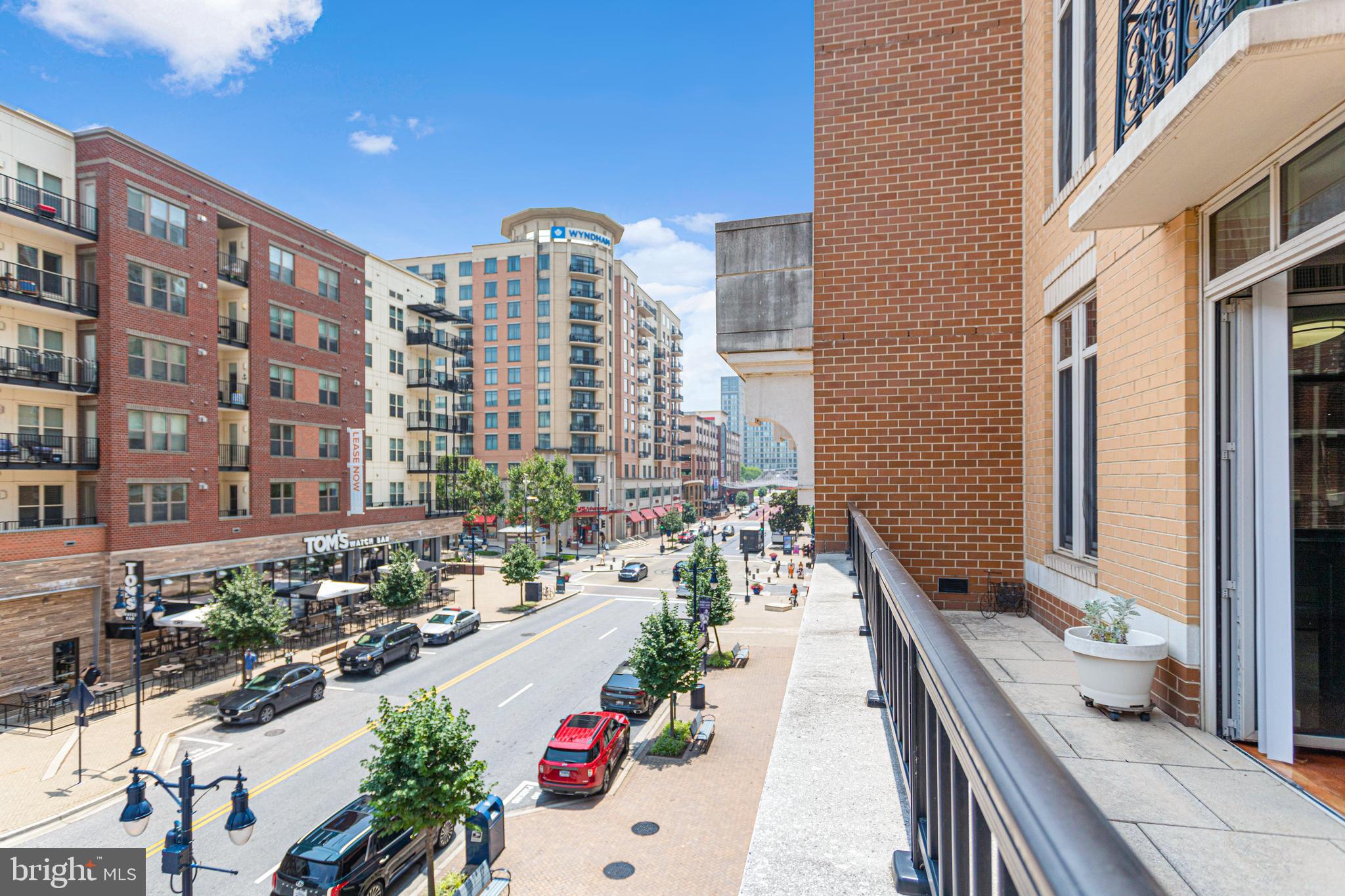 NATIONAL HARBOR - Residential