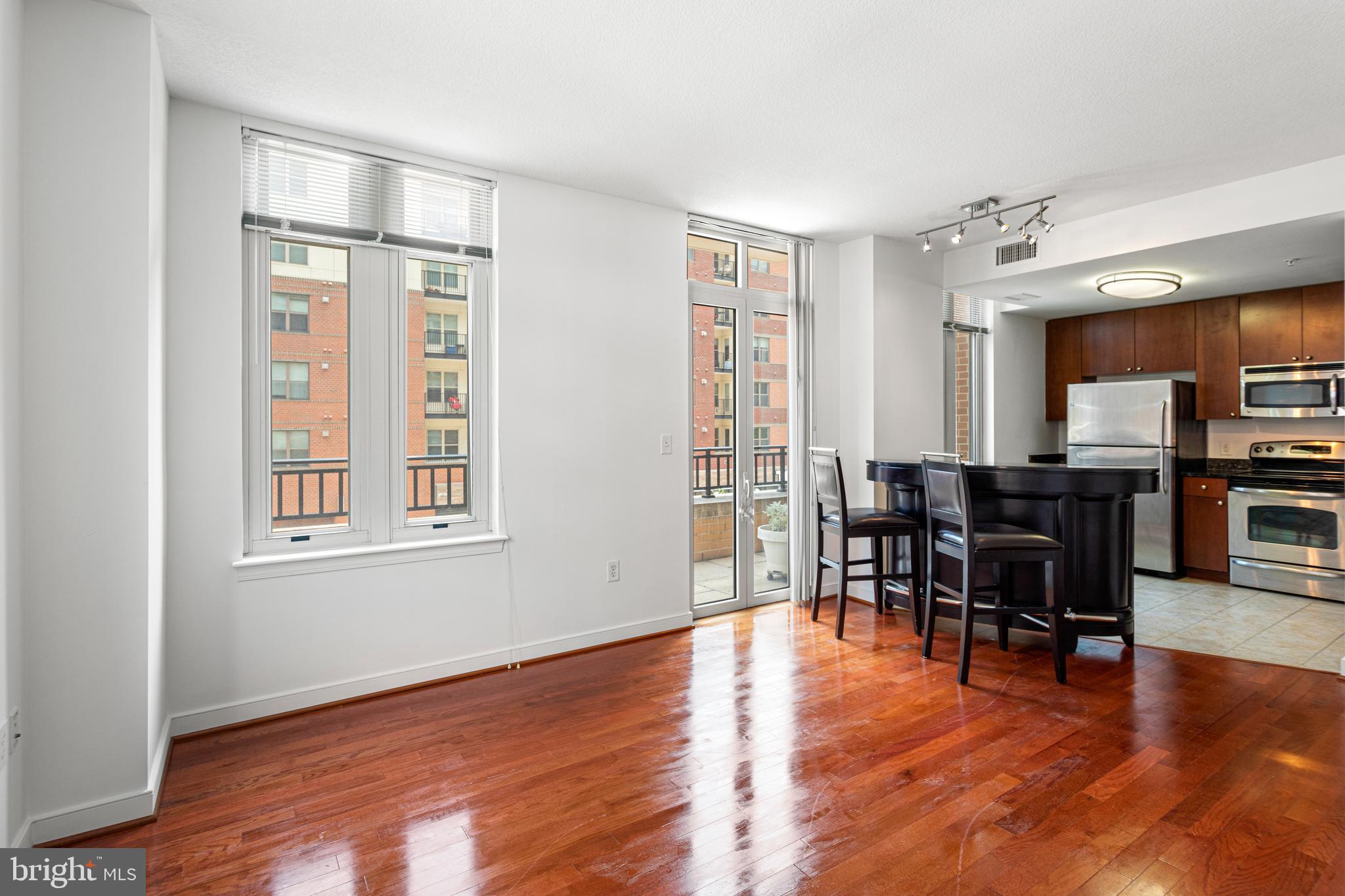 NATIONAL HARBOR - Residential