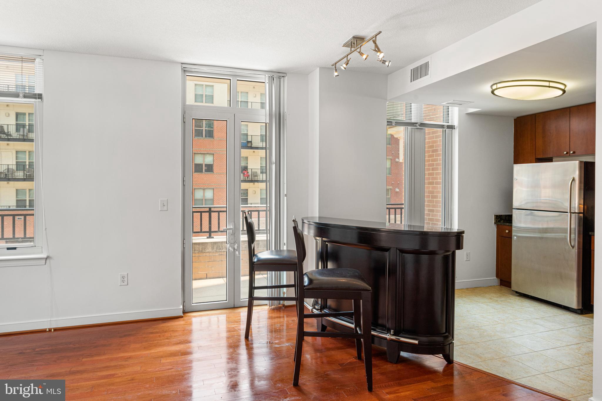 NATIONAL HARBOR - Residential