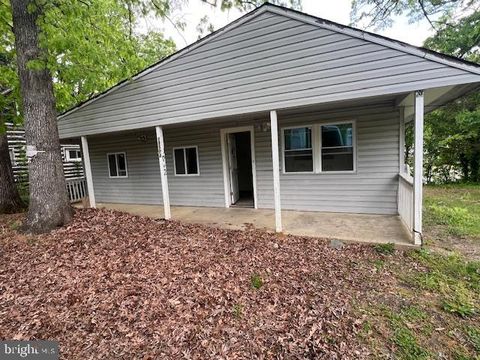 18504 TRIANGLE STREET TRIANGLE VA 22172