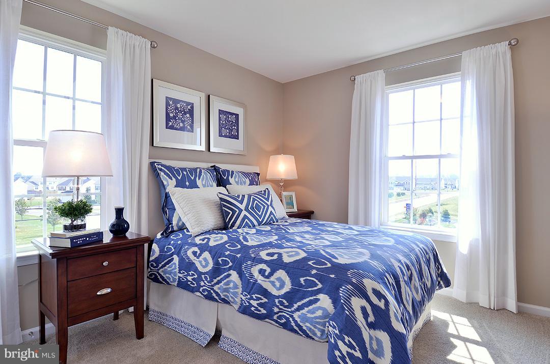 ADAMS CROSSING - Residential